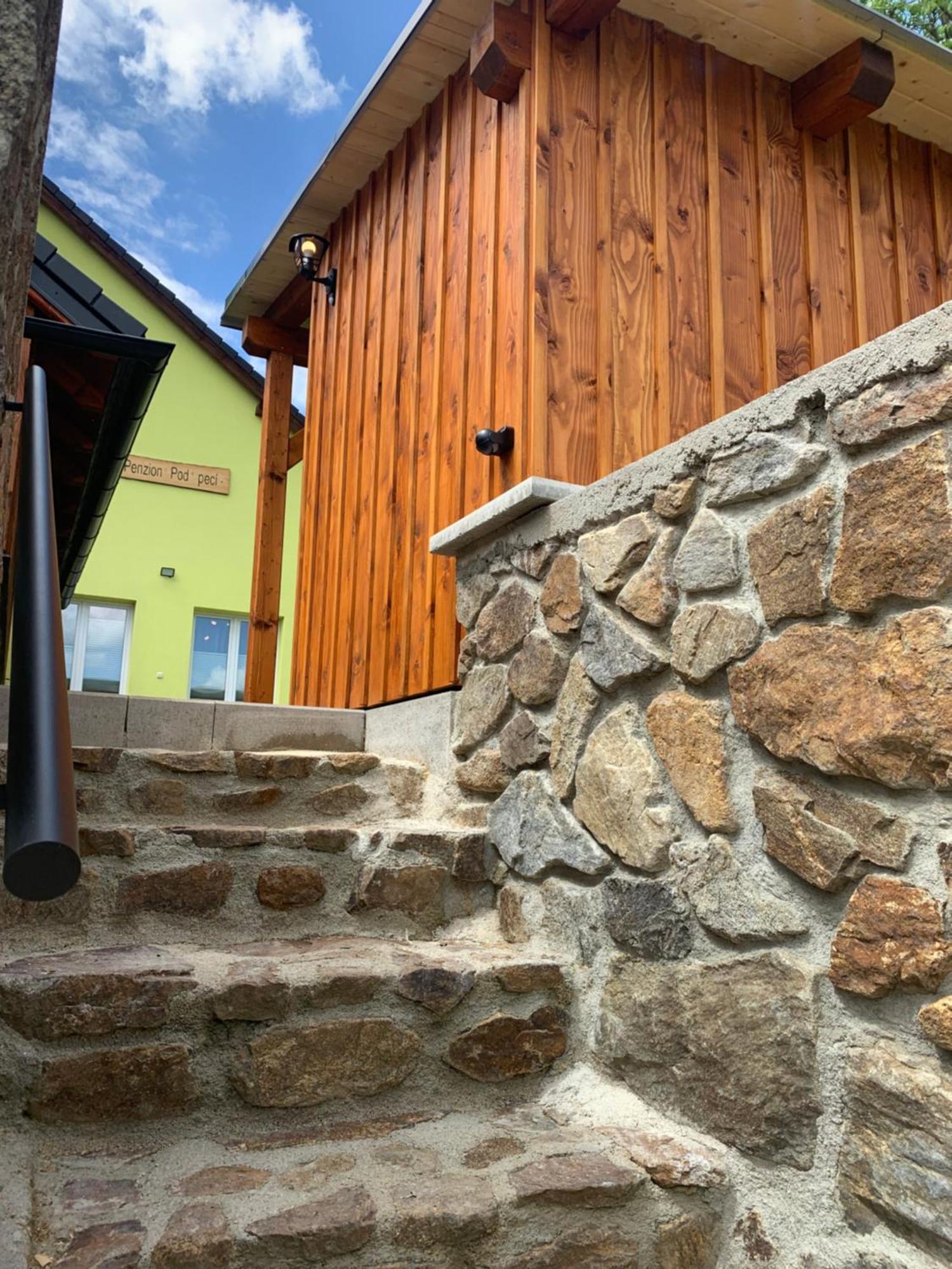 Penzion Pod Peci Lenora Kültér fotó